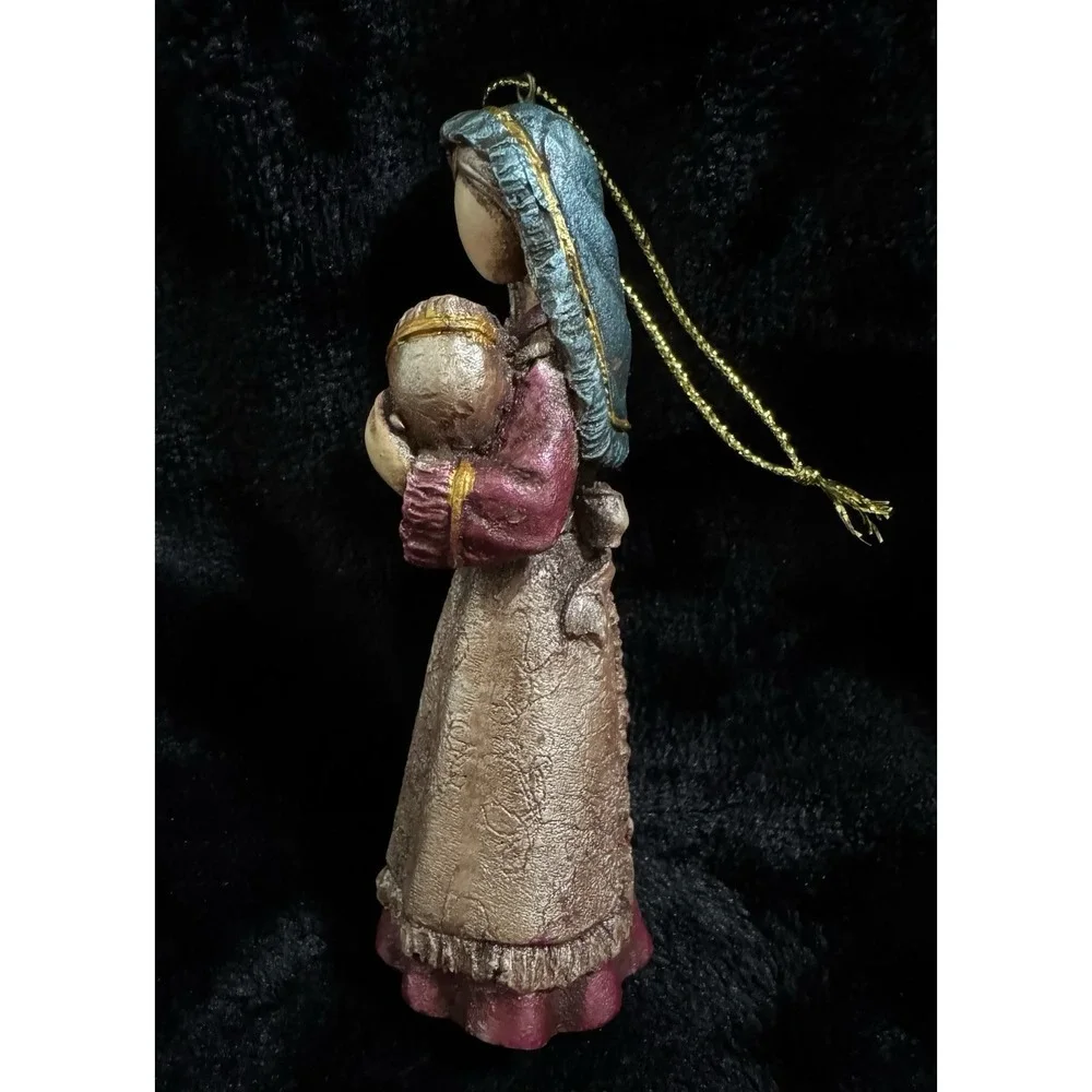Mother Mary‎ And Baby Jesus Christmas Ornament Vintage 2007